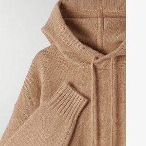 Aritizia luxe cashmere hoodie - medium